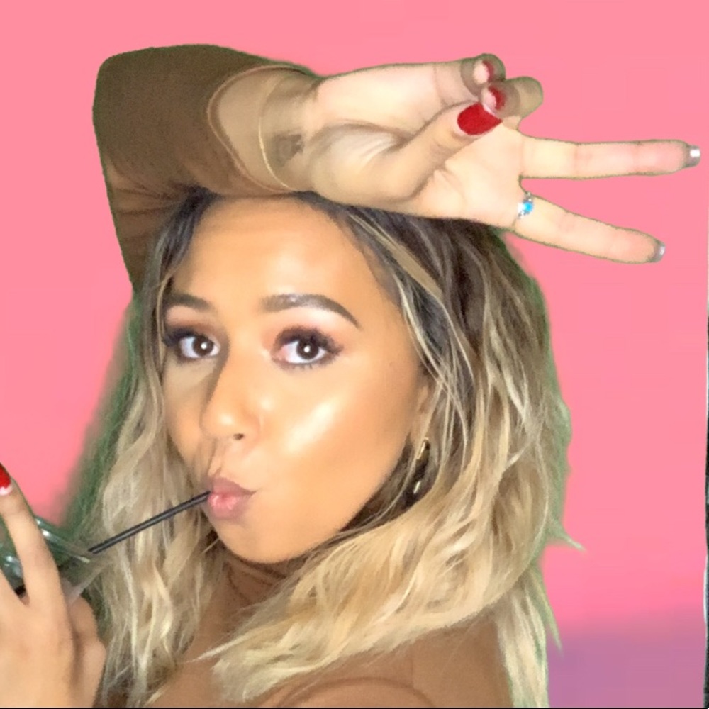 Meet your Posher, Hailey